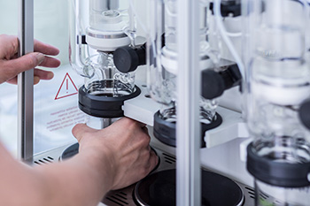 1.2.3 中试放大.jpg